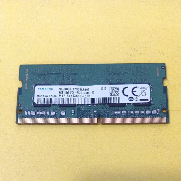 SAMSUNG DDR4-2133P/PC4-17000 8GB ノートパソコン用メモリ