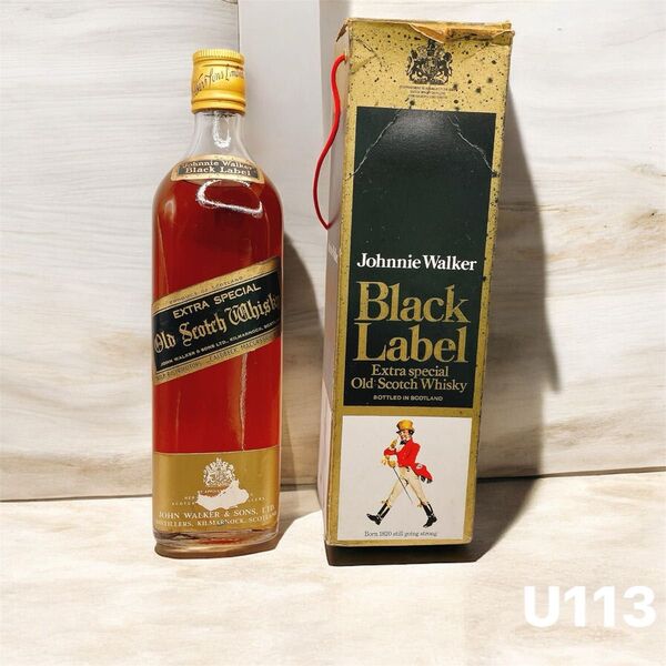 ジョニーウォーカー ブラックラベル 金キャップ 白紋章 Johnnie Walker スコッチウイスキー 古酒 1970年代
