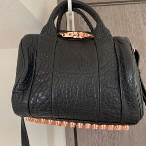 美品Alexander Wangアレキサンダーワン ロッコ ハンドドバッグショルダー ピンクスタッズ レザー