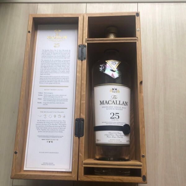 The Macallan 25年 シングルモルトウイスキー 700ml 【空瓶】