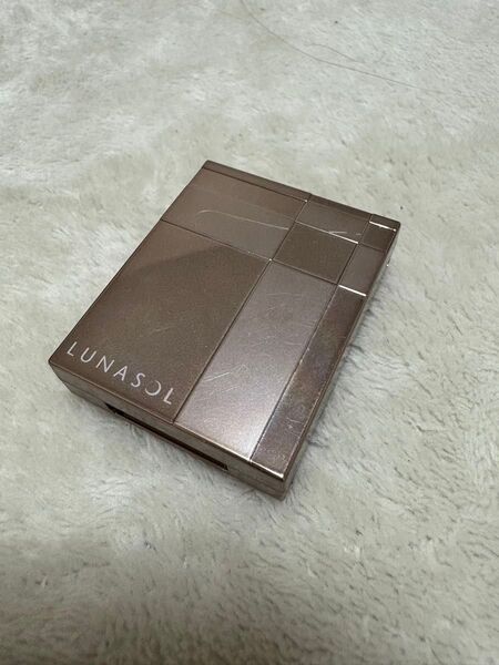 LUNASOL アイシャドウパレット ブラウン