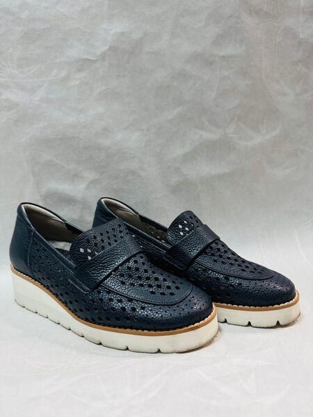 ミスキョウコ パンチングローファー 22.5 厚底