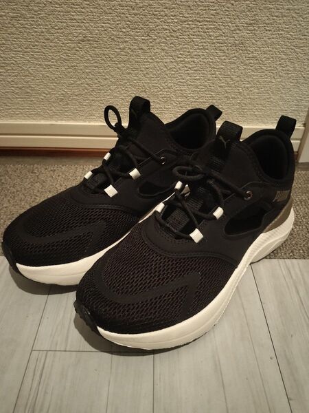 PUMA プーマ ウィメンズ ソフトライド メイブ ミュール スニーカー 02BLACK/BRONZE 23.5cm