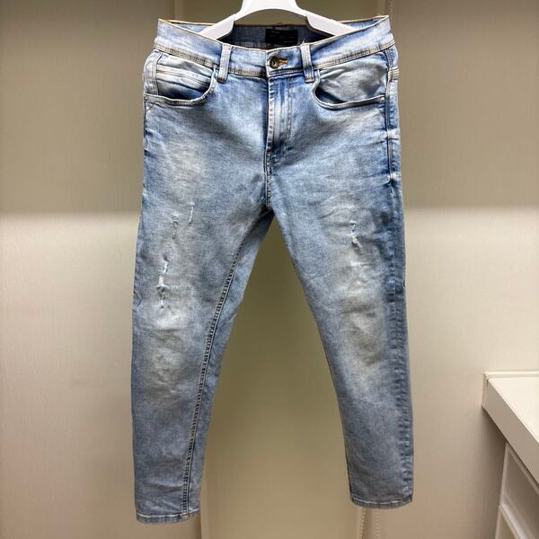 【人気】 ZARA ダメージ加工 ストレッチ(伸縮性有り) デニム アンクル丈