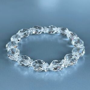 極上ハンドカット 天然本水晶ハートシェイプブレス