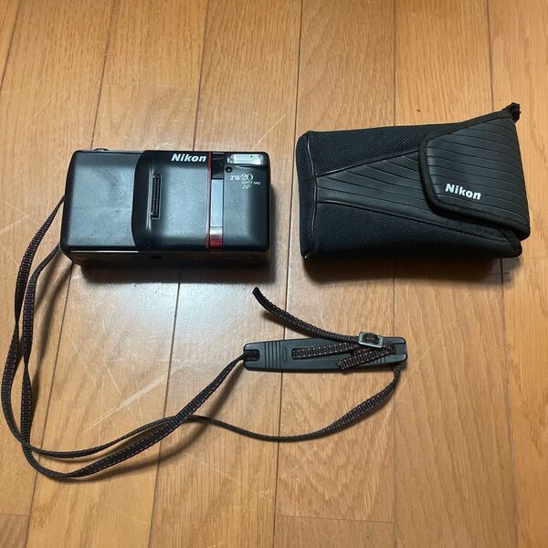 Nikon TW20 フィルムカメラ ケース ストラップ付き ジャンク品