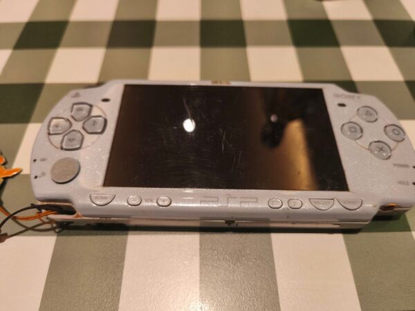 PSP2000ジャンク水色