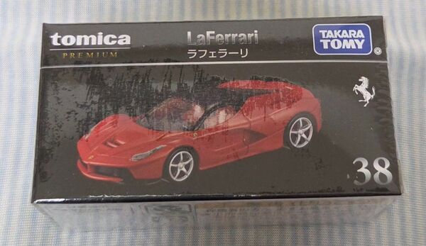 タカラトミー TAKARA TOMY トミカプレミアム No.38 フェラーリ SCALE 1/62 新品未開封品