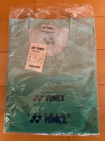 YONEX VOLTAGE Tシャツ uni Sサイズ