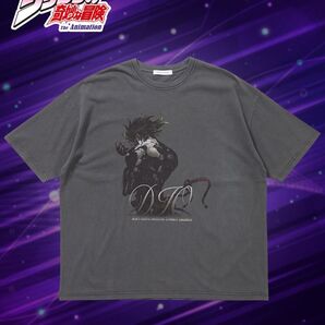 『ジョジョの奇妙な冒険』 別注 リラックスフィット ピグメント プリントTシャツ