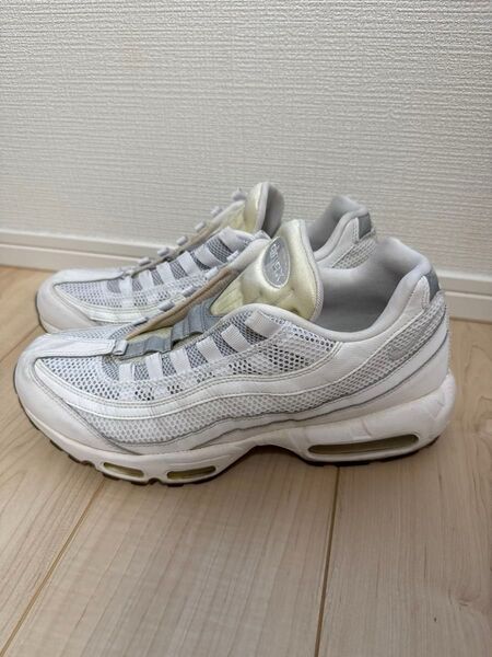 Nike Air Max 95 ホワイト/グレー