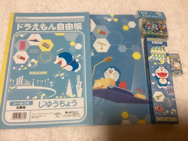 ドラえもん 文具 5点セット ☆鉛筆 消しゴム キャップ 下敷き 自由帳 ショウワノート