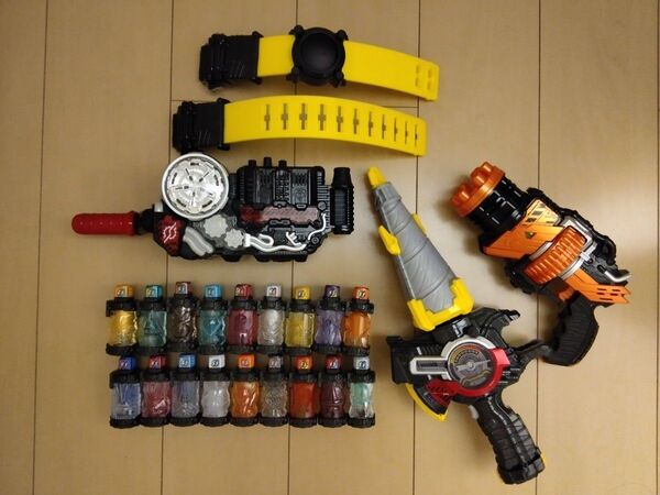 仮面ライダービルド ドライバー ベルト フルボトル18本 ドリルクラッシャー ホークガトリンガー セット