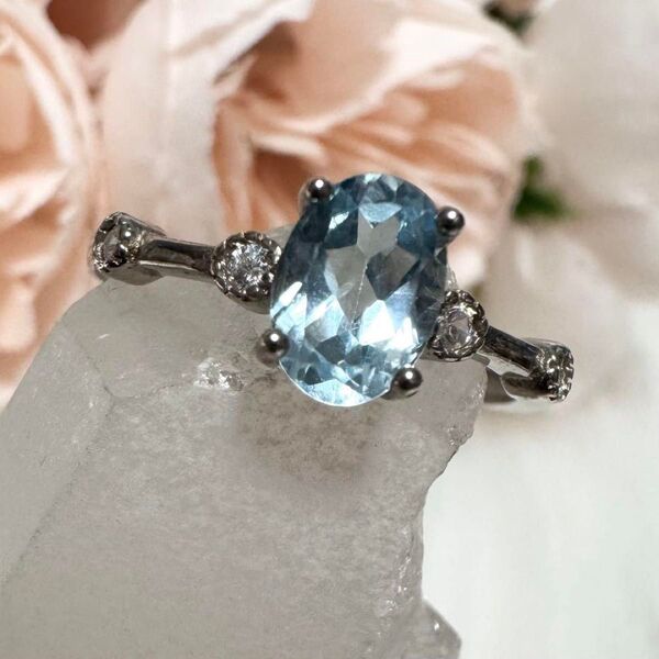 【ブルートパーズ】透明感あふれるブルー 宝石質 天然石 指輪 シルバー925 リング アクセサリー