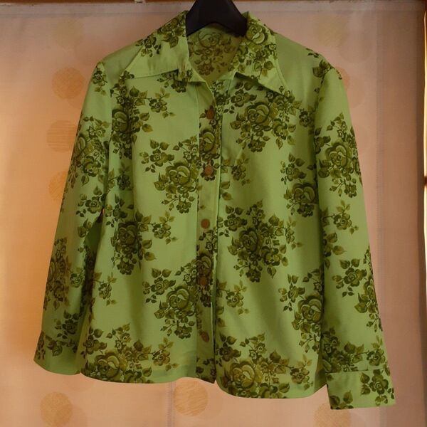 ジャケットシャツ シャツジャケット 黄緑 グリーン 花柄 レディース トップス 総柄 長袖シャツ 花柄 シャツ 長袖 ブラウス