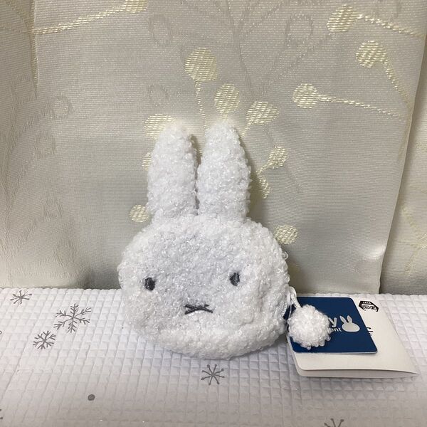 miffy ミッフィー みみ付き もこもこ フェイス ポーチ コインケース 白 ホワイト 10cm