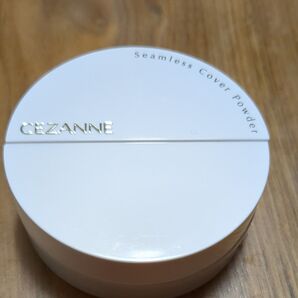 セザンヌ シームレスカバーパウダー01