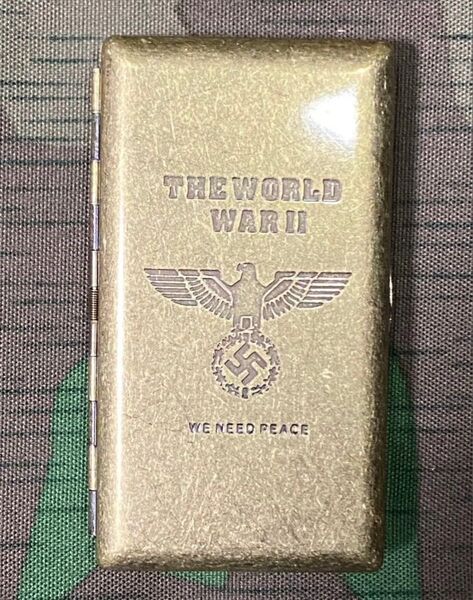 WWⅡ ドイツ軍記念?(レプリカ)小型シガレットケース★名刺入れに?★ハーケンクロイツ SS 武装親衛隊 降下猟兵 国防軍 サバゲ