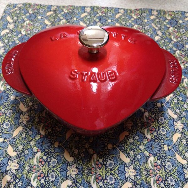 STAUB ストウブ ココット ハート 20cm レッド ハートノブ付き