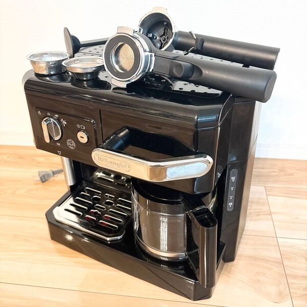 【良品】 Delonghi デロンギ コンビ コーヒーメーカー BC0410J-B ドリップ エスプレッソ カプチーノ ブラック