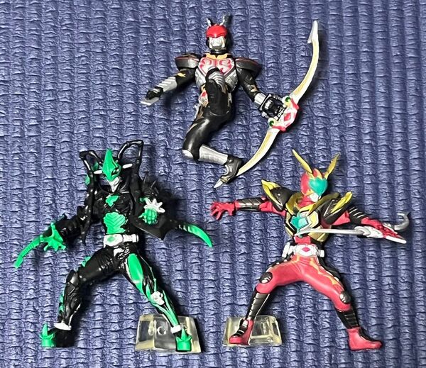 HG仮面ライダー 剣(ブレイド)シリーズ 3体 中古品 カリス、ワイルドカリス、ジョーカー