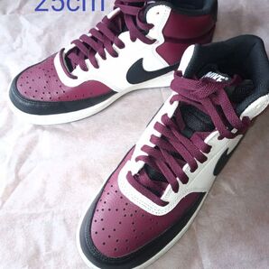 ★新品未使用【NIKE】コートビジョン MID NN 25cm