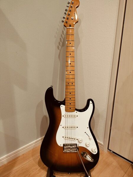 Squier by Fender Classic Vibe 50s ストラトキャスター 2tone Sunburst