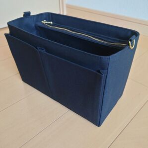 ハンドメイド 帆布のファスナー仕切り付きバッグインバッグ