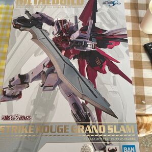 メタルビルド ストライクルージュ グランドスラム装備型