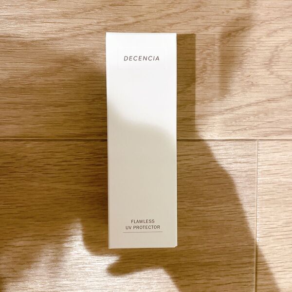 DECENCIA ディセンシア フローレス UV プロテクター 敏感肌用日焼け止め美容液 40g