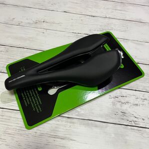 DAHON DOKOOL サドル ブラック 極美品