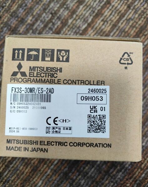 三菱シーケンサ FX3S-30MR/ES-2AD 新品未使用品