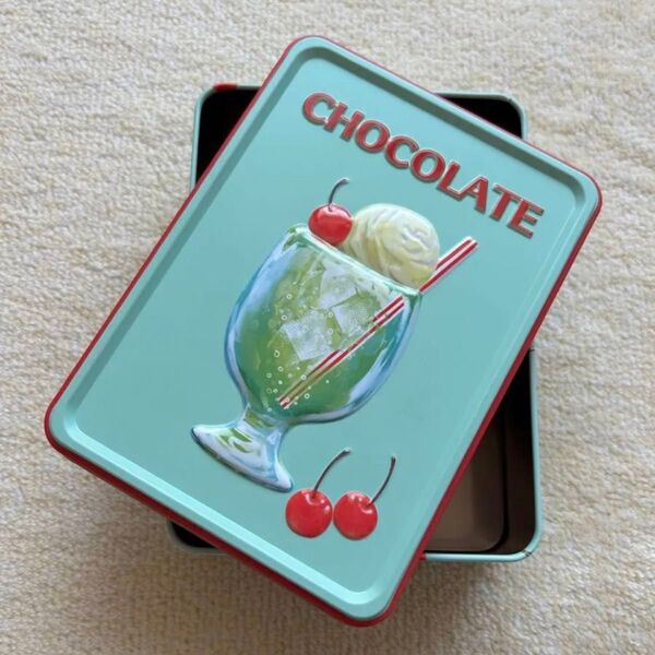 【空缶】はじけるキャンディチョコレート。アソートメント缶(2022年限定デザイン)ミント
