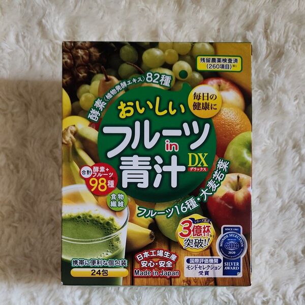 【箱なし発送】おいしいフルーツin青汁デラックス 酵素82種フルーツ16種 大麦若葉配合 24包