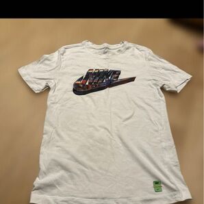 NIKE ナイキ Tシャツ 半袖 プリントロゴ ホワイト