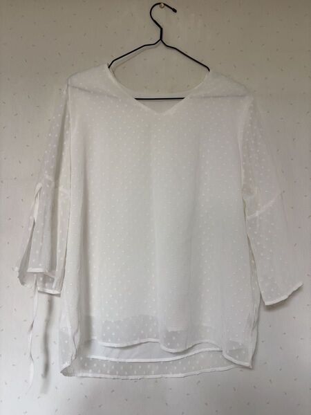 白ドット カットソー