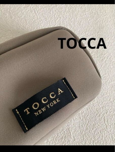 極美品 トッカ TOCCA ポーチ グレージュ