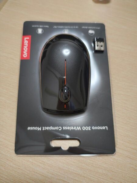 Lenovo 300 ワイヤレス コンパクト マウス