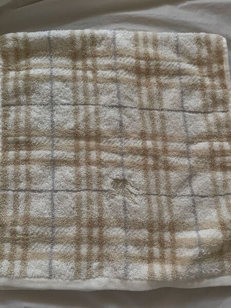 BURBERRY バーバリーフェイスタオル 値下げ
