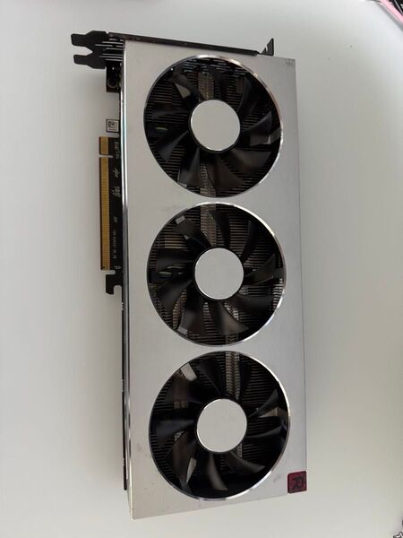 AMD RADEON Ⅶ 16GB ジャンク グラフィックボード
