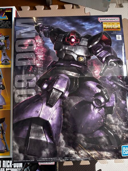 【期間限定最安値】MS-09 ドム (1/100スケール MG 機動戦士ガンダム 機動戦士ガンダム