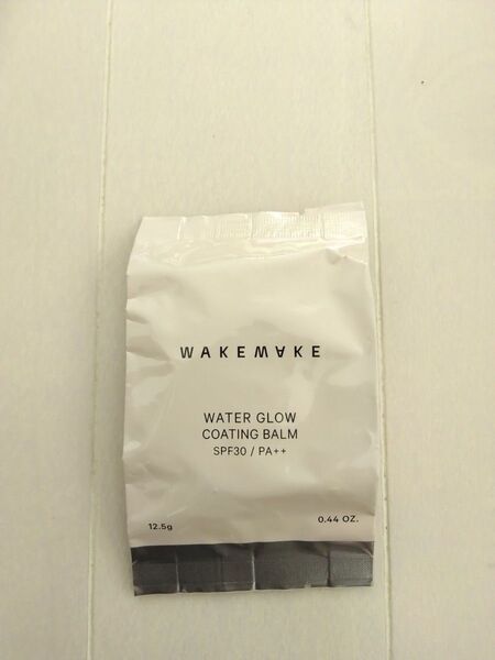 WAKEMAKE ウォーターグロークッションバームファンデーション01リフィル