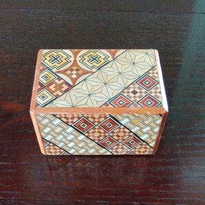 箱根寄木細工からくり小物入