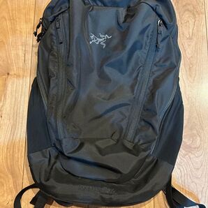 ARC'TERYX アークテリクスMantis 26 マンティス