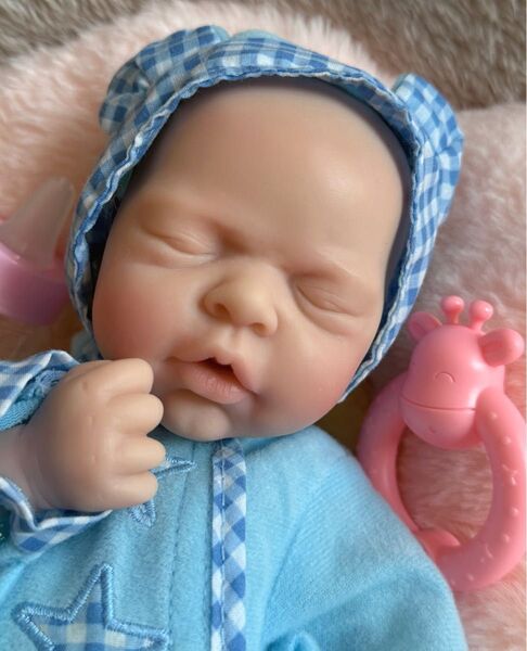 ★新品★リボーンドール フルシリコン寝顔が可愛い男の子30cm