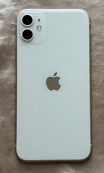 iPhone11 ホワイト128GB SIMロックフリー