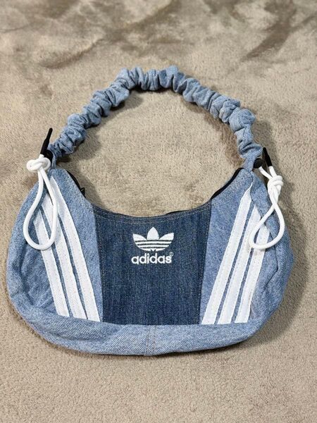 【新品未使用】adidas リメイクバッグ