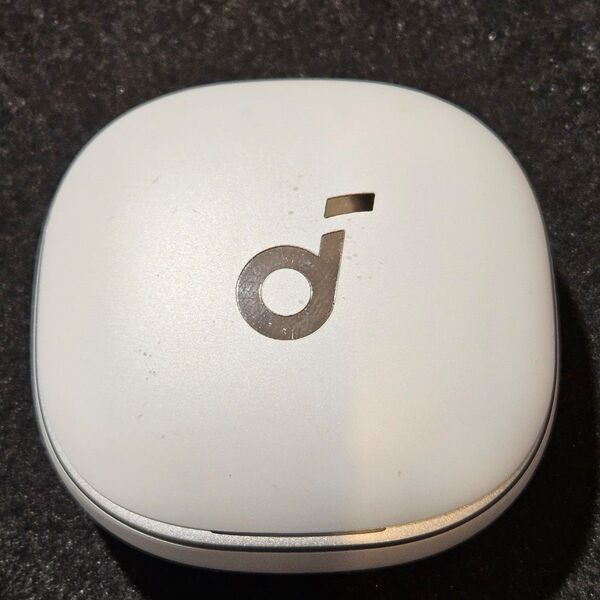 Anker SoundCore Liberty4 ケースのみ 白色