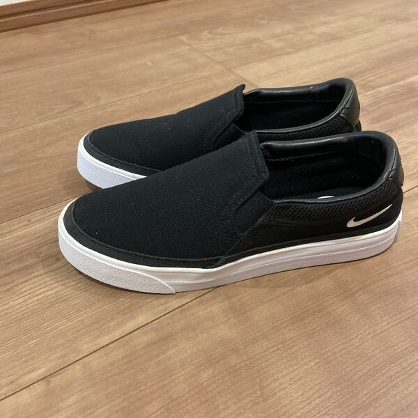 NIKE スリッポン スニーカー 23.0cm ブラック