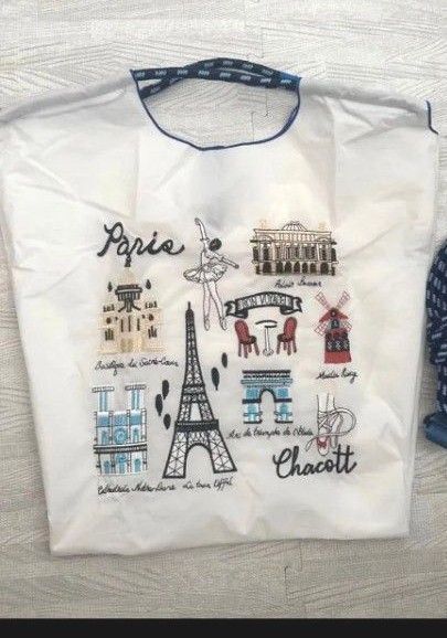 刺繍エコバッグ 白色 Mサイズ トートバッグ パリ柄 ボールアンドチェーン 未使用に近い